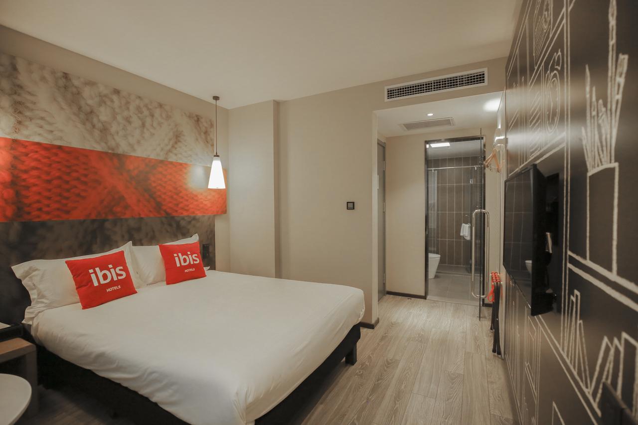Готель Ibis Lanzhou Wuquan Square Екстер'єр фото